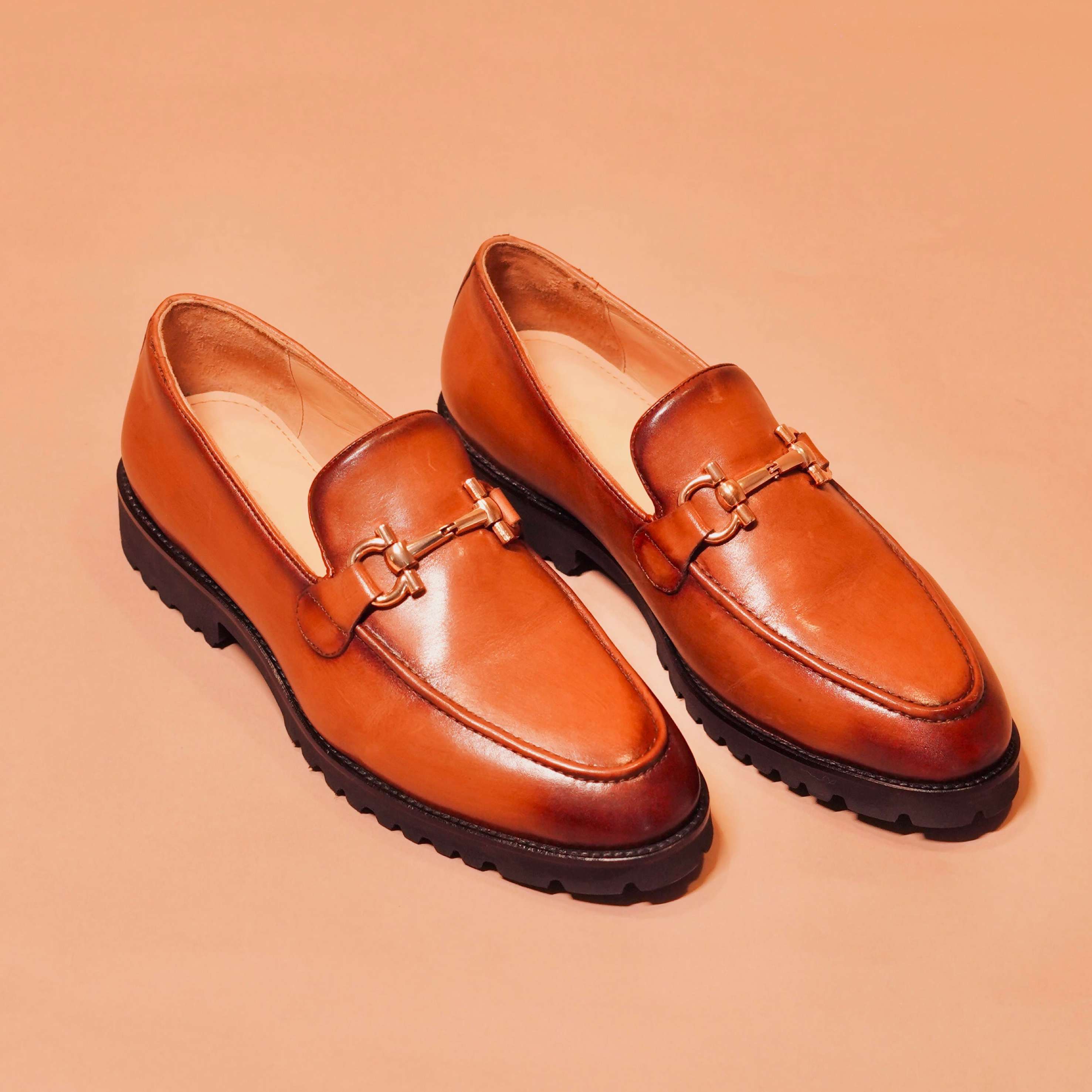 Moccasino Bruno | Tan full-grain leather loafers